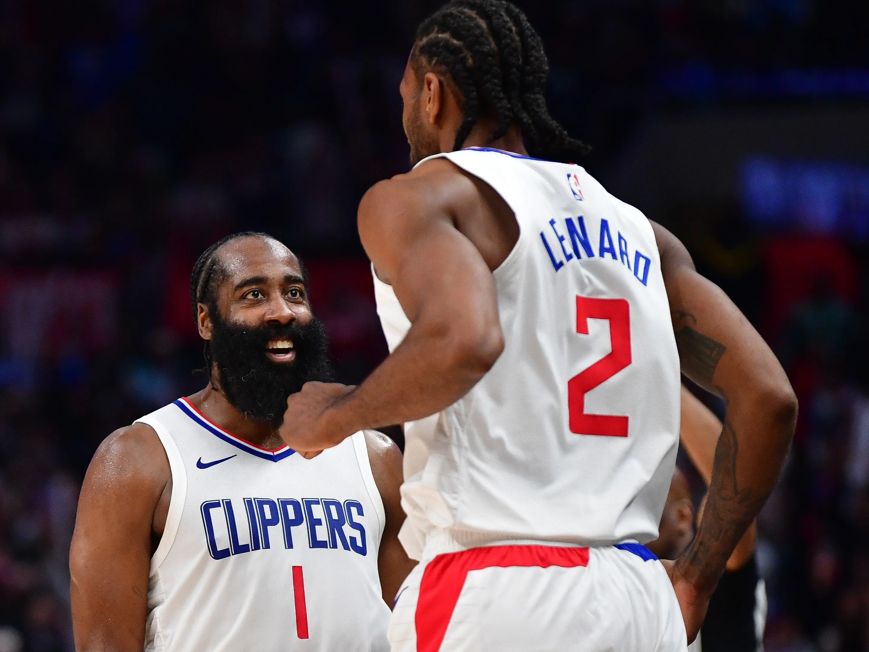 爱游戏官网网页版入口-关于快船大胜黄蜂，乔治发威攻防俱佳的信息