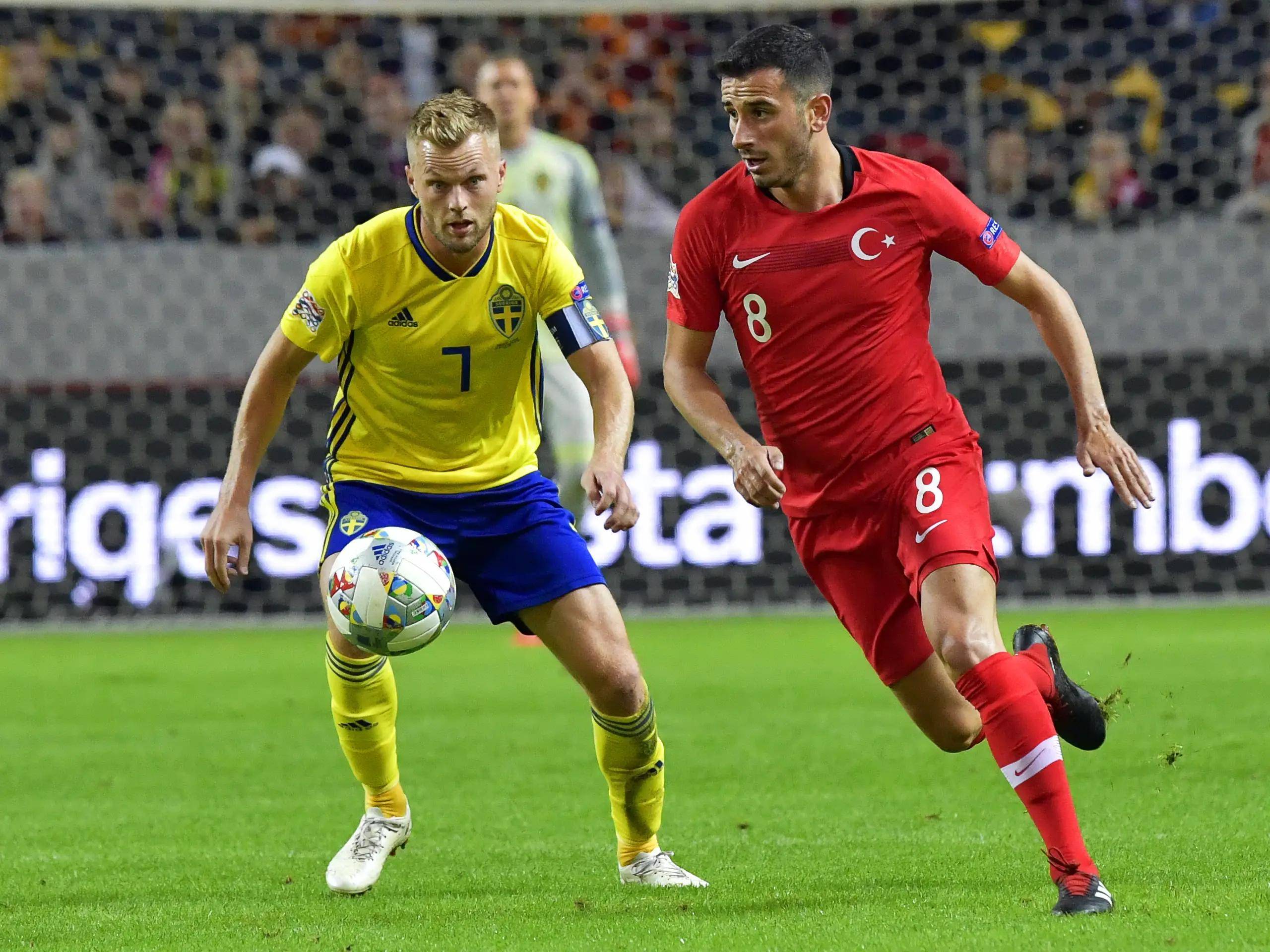 包含挪威客场不敌，土耳其队势如破竹的词条