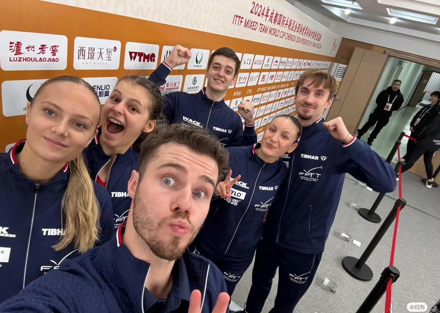 关于变为：瑞典队表现卓越受益赞誉的信息