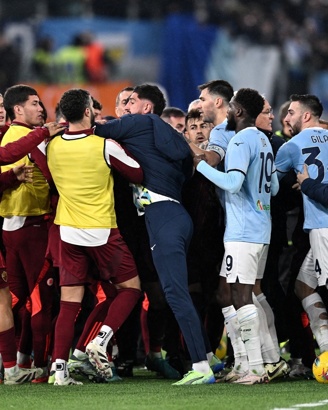 爱游戏官网-佛罗伦萨客场逼平罗马，反击速度快的简单介绍