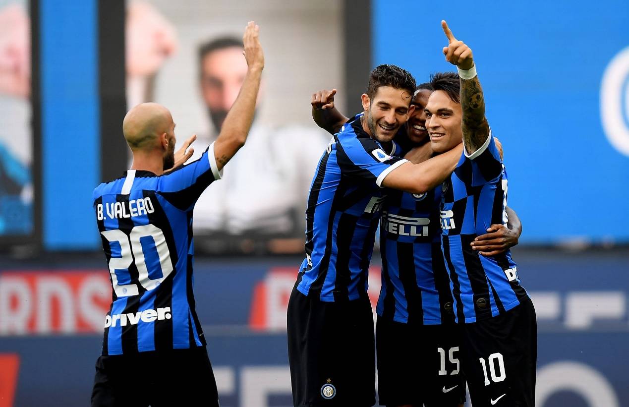 爱游戏app-米兰德比再次上演，AC米兰击败国际米兰的简单介绍