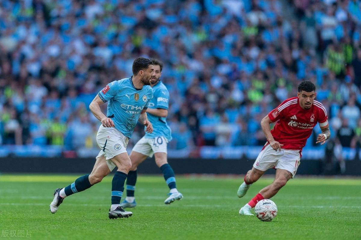 爱游戏中国官网-狼队球员状态高涨，轻松获胜