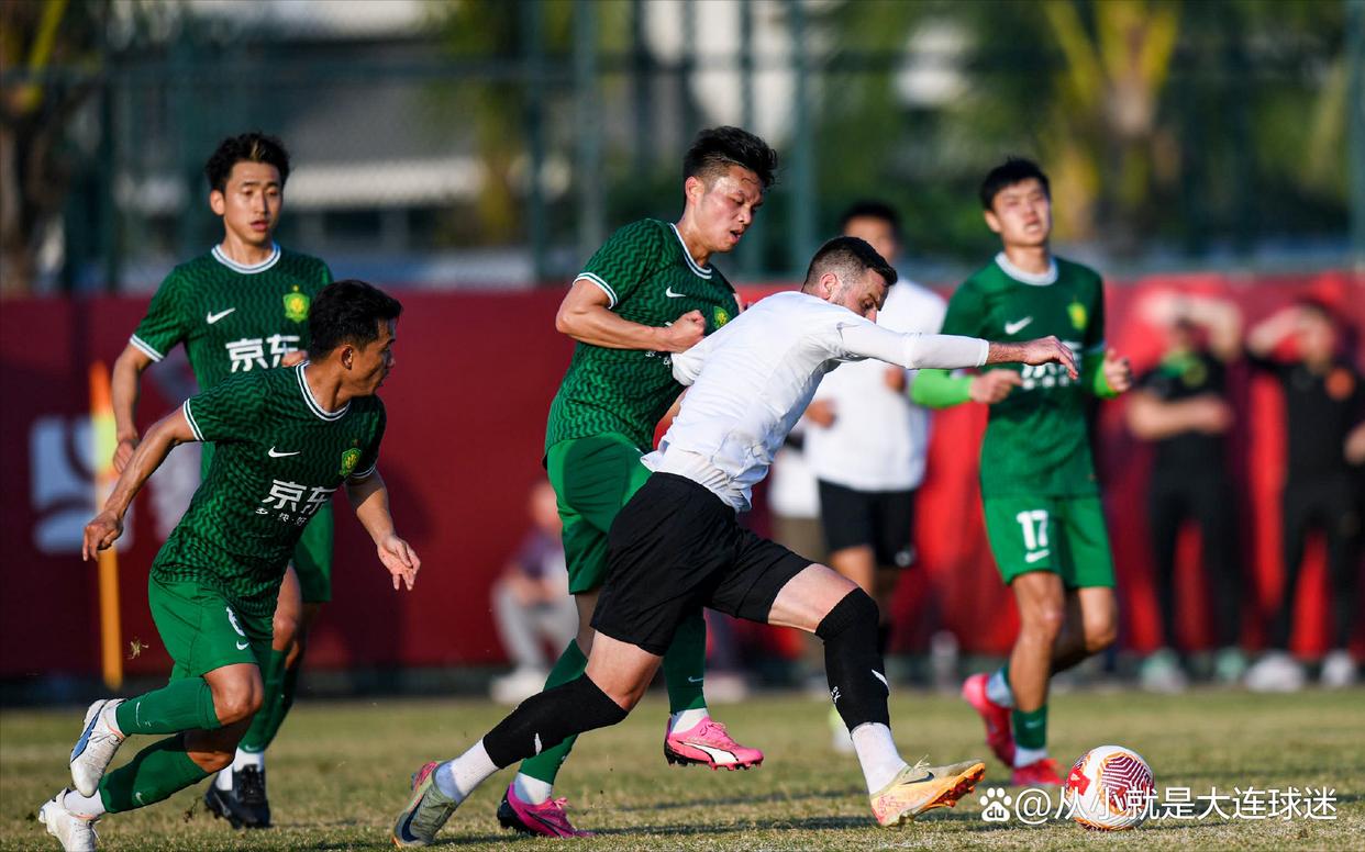 爱游戏官方登录入口-北京逆转大连，主场比赛获胜