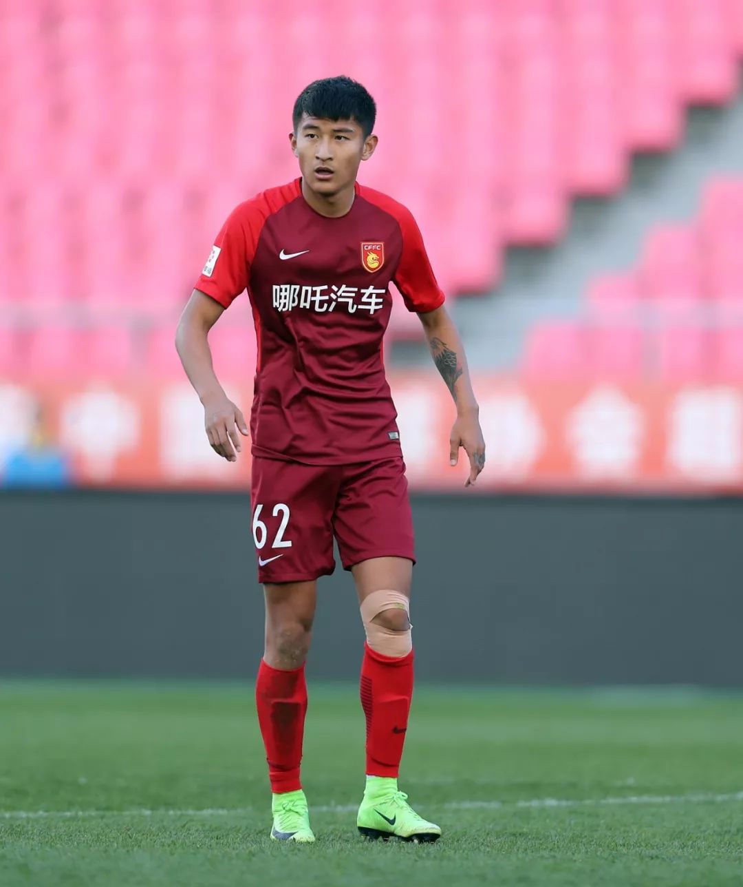 爱游戏官网入口-张呈栋在比赛中表现出色，球迷们赞不绝口的简单介绍