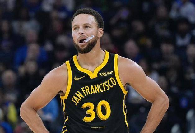 爱游戏在线-印度尼西亚球队遭遇挫败，落后一场