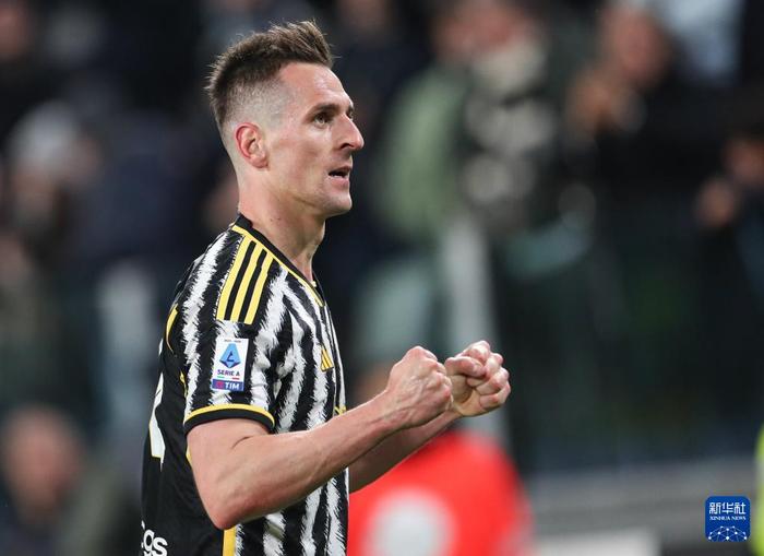 爱游戏-包含尤文图斯主场战平，争冠形势岌岌可危的词条