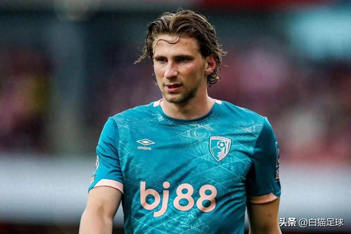 爱游戏官网入口-利物浦主帅力挺主力球员，皇马或或将遇战术困境