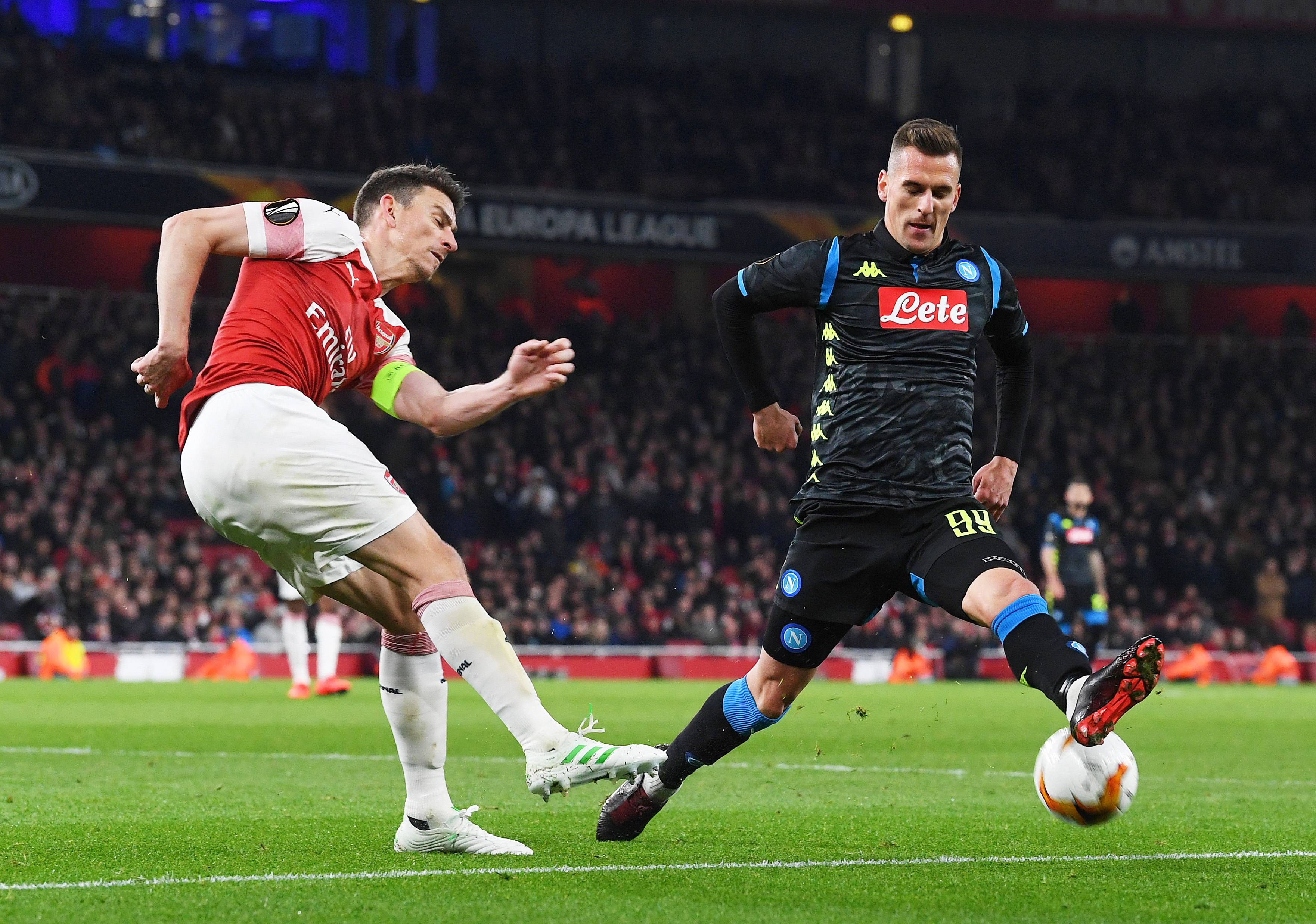 关于拜仁连续七连胜，在防守端展现优势促进积分榜领先的信息