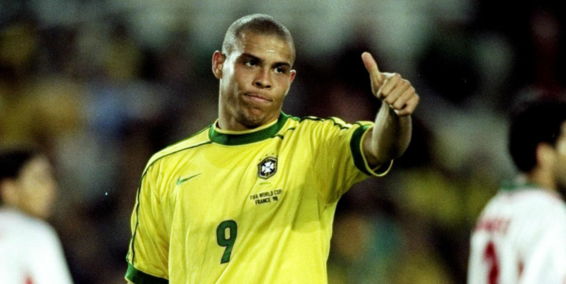 爱游戏登录入口-巴西球王罗纳尔多谈论退役幕后生活