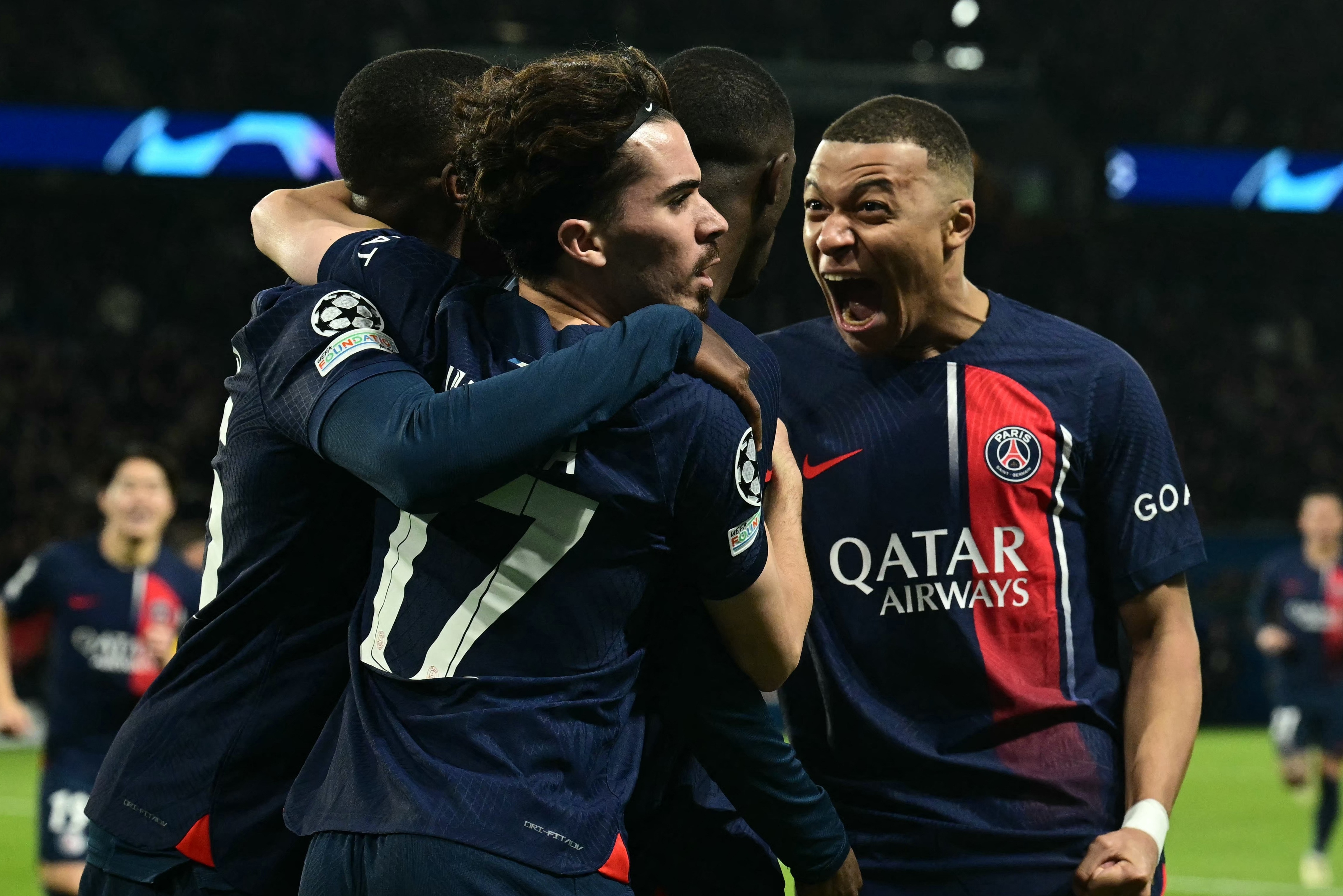 罗马客场胜利，欧冠席位稳固