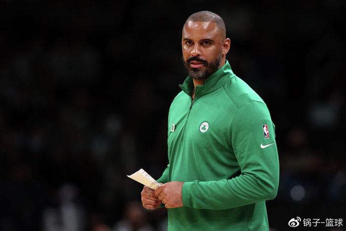 爱游戏app-火箭老将谈新季目标：再战总冠军的简单介绍