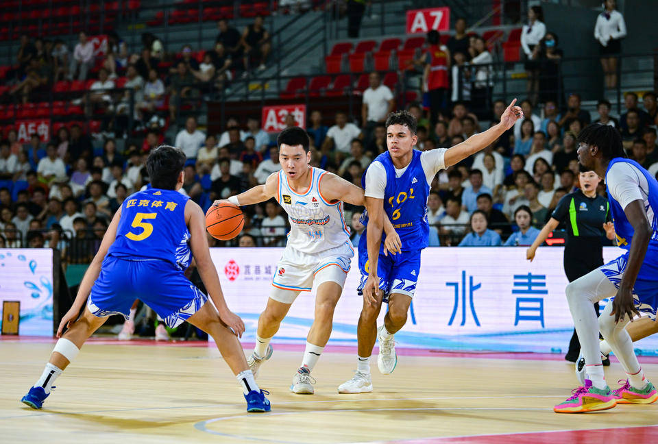 国际篮球锦标赛引发球迷热切期待